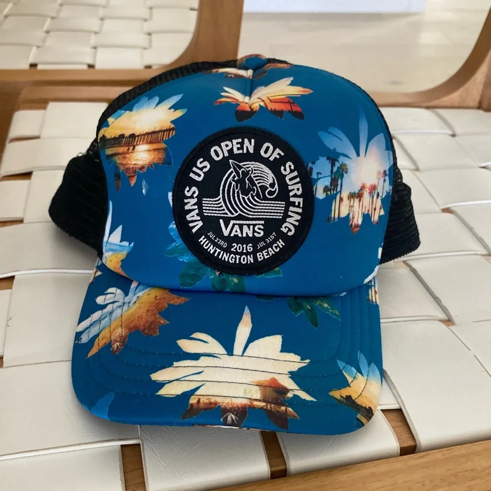 Vans hat - Picture 1 of 4